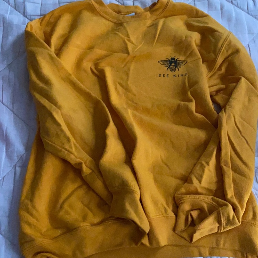 Bee Kind sweatshirt